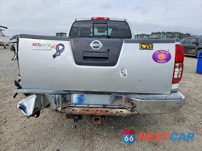 Zdjęcie 6 z 11 samochodu: 2012 NISSAN FRONTIER SV VIN:1N6AD0CW1CC477190 - miniatura