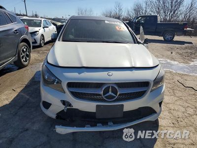 Piąte zdjęcie samochodu w środku: 2016 MERCEDES-BENZ CLA 250 4MATIC VIN:WDDSJ4GBXGN394680 - miniatura