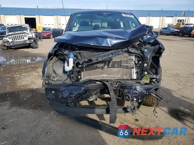 Piąte zdjęcie samochodu w środku: 2025 FORD F150 XLT VIN:1FTFW3LD1SFB16350 - miniatura
