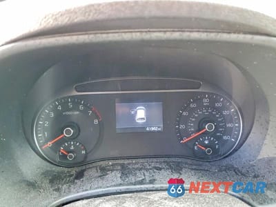 Zdjęcie 9 z 11 samochodu: 2020 KIA SOUL LX VIN:KNDJ23AUXL7057965 - miniatura