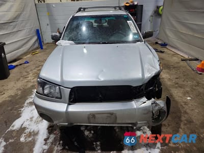 Piąte zdjęcie samochodu w środku: 2004 SUBARU FORESTER 2.5XS VIN:JF1SG65654H708763 - miniatura