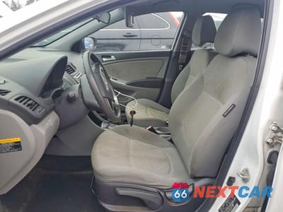 Zdjęcie 7 z 12 samochodu: 2013 HYUNDAI ACCENT GS VIN:KMHCT5AE7DU087742 - miniatura