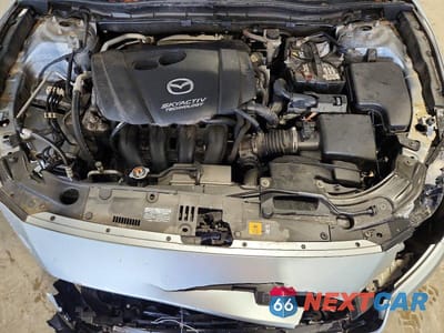 Zdjęcie 11 z 12 samochodu: 2018 MAZDA 3 TOURING VIN:3MZBN1V32JM164350 - miniatura