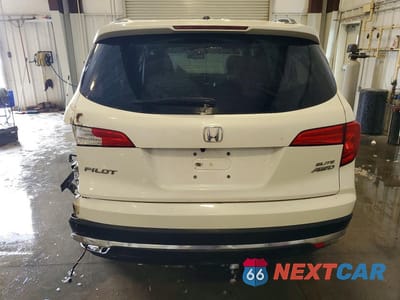 Zdjęcie 6 z 13 samochodu: 2017 HONDA PILOT ELITE VIN:5FNYF6H04HB002596 - miniatura