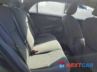 Zdjęcie 10 z 11 samochodu: 2013 TOYOTA COROLLA BASE VIN:2T1BU4EE0DC929898 - miniatura