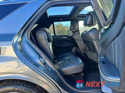 Zdjęcie 7 z 10 samochodu: 2018 MERCEDES-BENZ GLE 63 AMG 4MATIC VIN:4JGDA7EB9JB058000 - miniatura