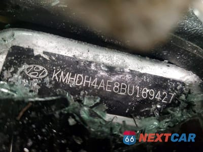 Zdjęcie 12 z 12 samochodu: 2011 HYUNDAI ELANTRA GLS VIN:KMHDH4AE8BU169427 - miniatura