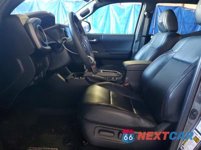 Zdjęcie 7 z 11 samochodu: 2022 TOYOTA TACOMA VIN:3TYCZ5AN7NT064880 - miniatura