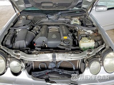 Zdjęcie 11 z 12 samochodu: 2001 MERCEDES-BENZ E 320 VIN:WDBJF65J21B230618 - miniatura