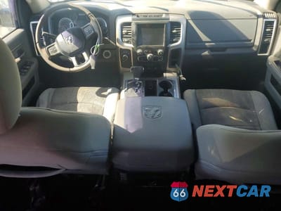 Zdjęcie 8 z 12 samochodu: 2013 RAM 1500 SLT VIN:1C6RR7LT2DS546344 - miniatura