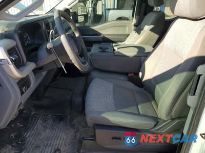 Zdjęcie 7 z 13 samochodu: 2025 FORD F350 SUPER DUTY VIN:1FT8X3BN3SED82233 - miniatura