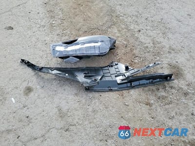 Zdjęcie 12 z 13 samochodu: 2025 FORD MUSTANG MACH-E PREMIUM VIN:3FMTK3R70SMA39353 - miniatura