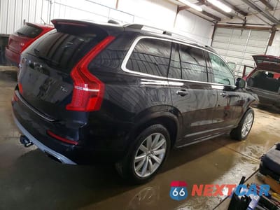 Trzecie zdjęcie samochodu z tyłu: 2017 VOLVO XC90 T6 VIN:YV4A22PK6H1116114 - miniatura