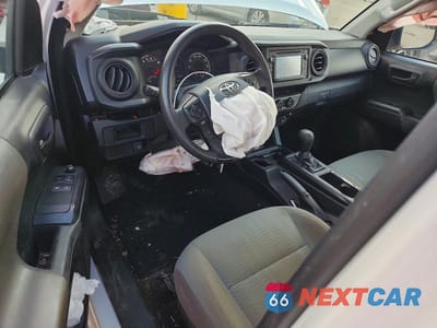 Zdjęcie 8 z 11 samochodu: 2018 TOYOTA TACOMA ACCESS CAB VIN:5TFRX5GN6JX122341 - miniatura