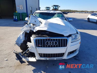 Piąte zdjęcie samochodu w środku: 2008 AUDI S8 QUATTRO VIN:WAUPN94E38N000872 - miniatura