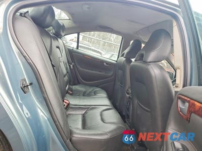 Zdjęcie 10 z 11 samochodu: 2005 VOLVO S60 2.5T VIN:YV1RS592752441245 - miniatura