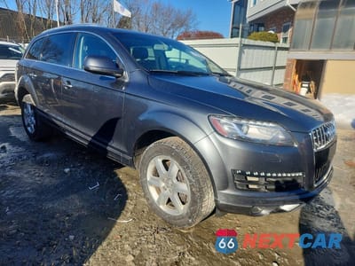 Czwarte zdjęcie samochodu z boku: 2015 AUDI Q7 PREMIUM PLUS VIN:WA1LGAFE0FD020441 - miniatura