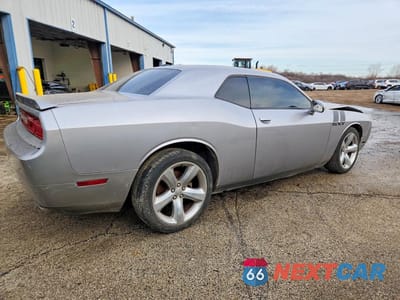 Trzecie zdjęcie samochodu z tyłu: 2013 DODGE CHALLENGER SXT VIN:2C3CDYAG5DH611255 - miniatura