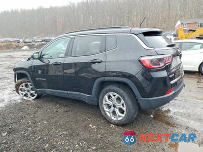 Drugie zdjęcie samochodu z przodu: 2025 JEEP COMPASS LATITUDE VIN:3C4NJDBN9ST581801 - miniatura