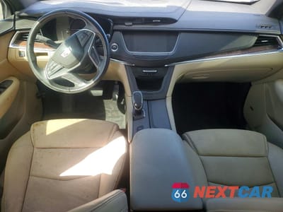 Zdjęcie 8 z 13 samochodu: 2018 CADILLAC XT5 LUXURY VIN:1GYKNDRS2JZ248859 - miniatura