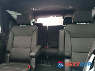 Zdjęcie 10 z 13 samochodu: 2022 CHEVROLET TAHOE K1500 Z71 VIN:1GNSKPKD6NR289536 - miniatura