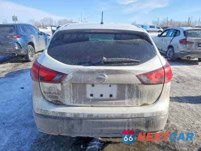 Zdjęcie 6 z 12 samochodu: 2017 NISSAN QASHQAI VIN:JN1BJ1CP8HW013627 - miniatura