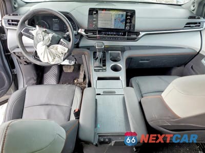 Zdjęcie 8 z 13 samochodu: 2023 TOYOTA SIENNA XSE VIN:5TDDSKFC4PS078507 - miniatura