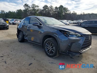 Czwarte zdjęcie samochodu z boku: 2024 LEXUS NX 250 BASE VIN:2T2ADCAZXRC009049 - miniatura