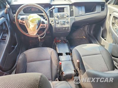 Zdjęcie 8 z 14 samochodu: 2013 FORD TAURUS POLICE INTERCEPTOR VIN:1FAHP2L82DG212641 - miniatura