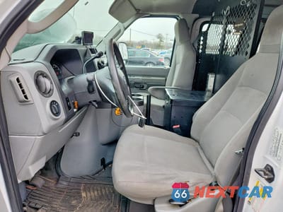 Zdjęcie 7 z 12 samochodu: 2012 FORD E150 DELIVERY VAN VIN:1FTNE1EWXCDA31909 - miniatura