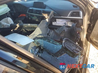 Zdjęcie 8 z 13 samochodu: 2018 BMW 330E VIN:WBA8E1C58JA756766 - miniatura