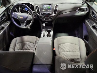 Zdjęcie 8 z 12 samochodu: 2019 CHEVROLET EQUINOX LT VIN:3GNAXKEV6KS610018 - miniatura