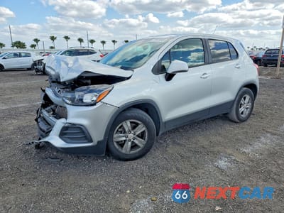 2021 CHEVROLET TRAX LS KL7CJKSBXMB334225 - główne zdjęcie licytacji z USA - miniatura