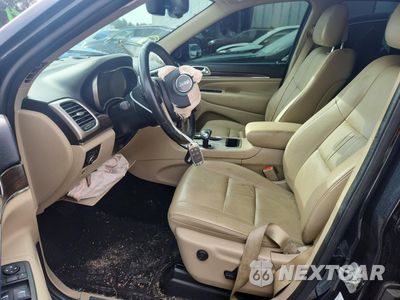 Zdjęcie 7 z 15 samochodu: 2014 JEEP GRAND CHEROKEE LIMITED VIN:1C4RJEBG8EC120386 - miniatura