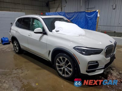 Czwarte zdjęcie samochodu z boku: 2019 BMW X5 XDRIVE40I VIN:5UXCR6C54KLL21830 - miniatura