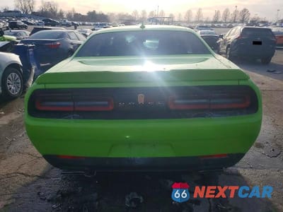 Zdjęcie 6 z 11 samochodu: 2015 DODGE CHALLENGER SXT PLUS VIN:2C3CDZBT8FH794140 - miniatura