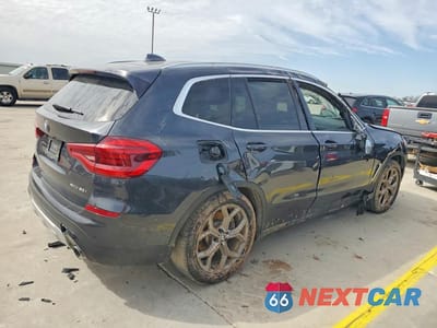 Trzecie zdjęcie samochodu z tyłu: 2021 BMW X3 SDRIVE30I VIN:5UXTY3C07M9H04492 - miniatura