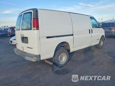 Trzecie zdjęcie samochodu z tyłu: 2002 CHEVROLET EXPRESS 2500 DELIVERY VAN VIN:1GCFG25M321236233 - miniatura