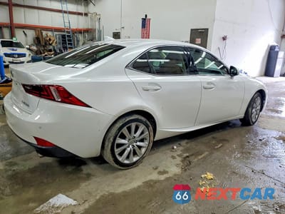 Trzecie zdjęcie samochodu z tyłu: 2016 LEXUS IS 300 BASE VIN:JTHCM1D24G5010917 - miniatura