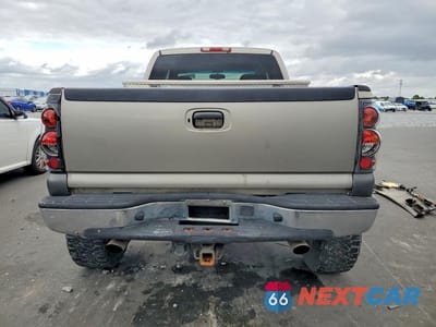 Zdjęcie 6 z 11 samochodu: 2000 CHEVROLET SILVERADO K2500 VIN:1GCGK29U0YE271343 - miniatura