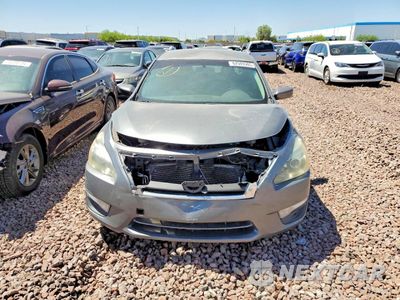 Piąte zdjęcie samochodu w środku: 2015 NISSAN ALTIMA 2.5 VIN:1N4AL3AP7FC144277 - miniatura