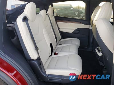 Zdjęcie 11 z 13 samochodu: 2025 TESLA MODEL X VIN:7SAXCDE50SF469498 - miniatura