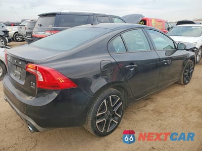 Trzecie zdjęcie samochodu z tyłu: 2017 VOLVO S60 DYNAMIC VIN:YV140MTL9H2437407 - miniatura