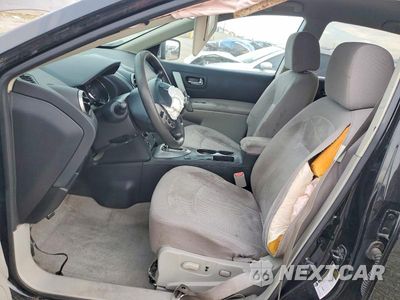 Zdjęcie 7 z 13 samochodu: 2013 NISSAN ROGUE S VIN:JN8AS5MV7DW643034 - miniatura