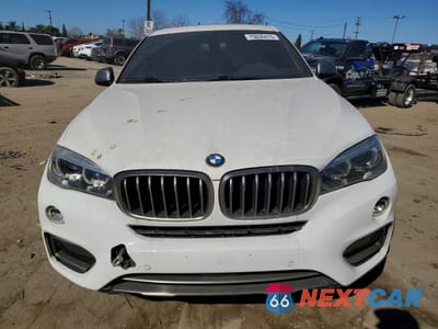 Piąte zdjęcie samochodu w środku: 2018 BMW X6 SDRIVE35I VIN:5UXKU0C5XJ0G69495 - miniatura