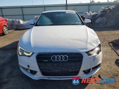 Piąte zdjęcie samochodu w środku: 2015 AUDI A5 PREMIUM VIN:WAUCFAFR1FA028588 - miniatura