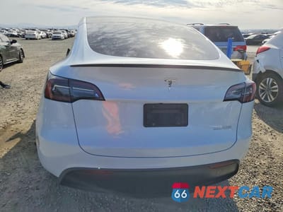 Zdjęcie 6 z 12 samochodu: 2023 TESLA MODEL Y VIN:7SAYGDEF3PF741129 - miniatura