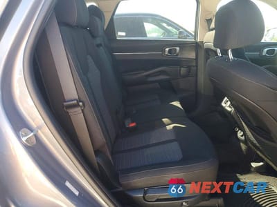 Zdjęcie 11 z 13 samochodu: 2021 KIA SORENTO LX VIN:5XYRGDLC0MG018899 - miniatura