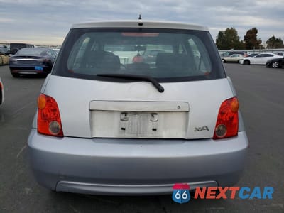 Zdjęcie 6 z 12 samochodu: 2005 SCION XA BASE VIN:JTKKT624650111185 - miniatura