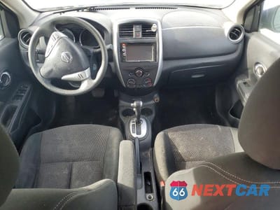 Zdjęcie 8 z 12 samochodu: 2018 NISSAN VERSA SV VIN:3N1CN7APXJL846310 - miniatura